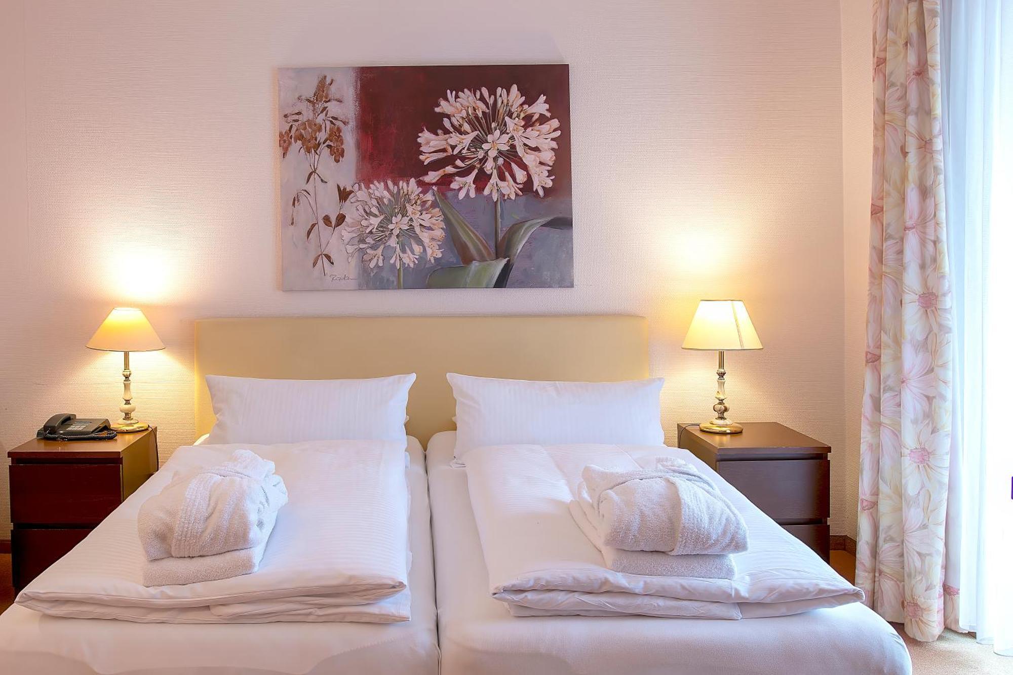 Golf- Und Wellnesshotel Amtsheide Bad Bevensen Buitenkant foto