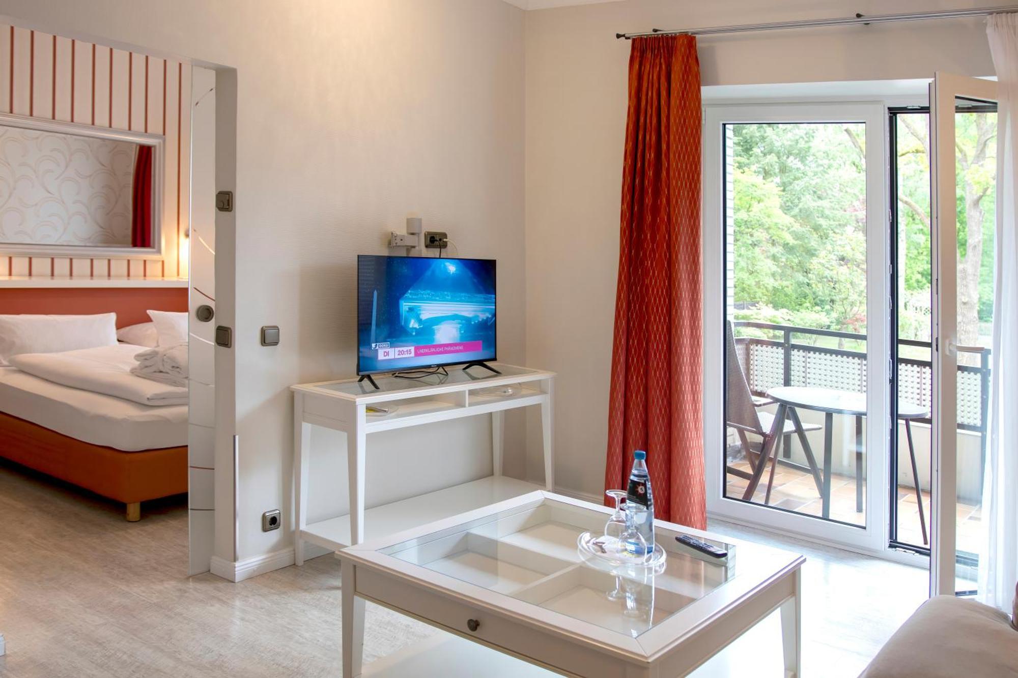 Golf- Und Wellnesshotel Amtsheide Bad Bevensen Buitenkant foto