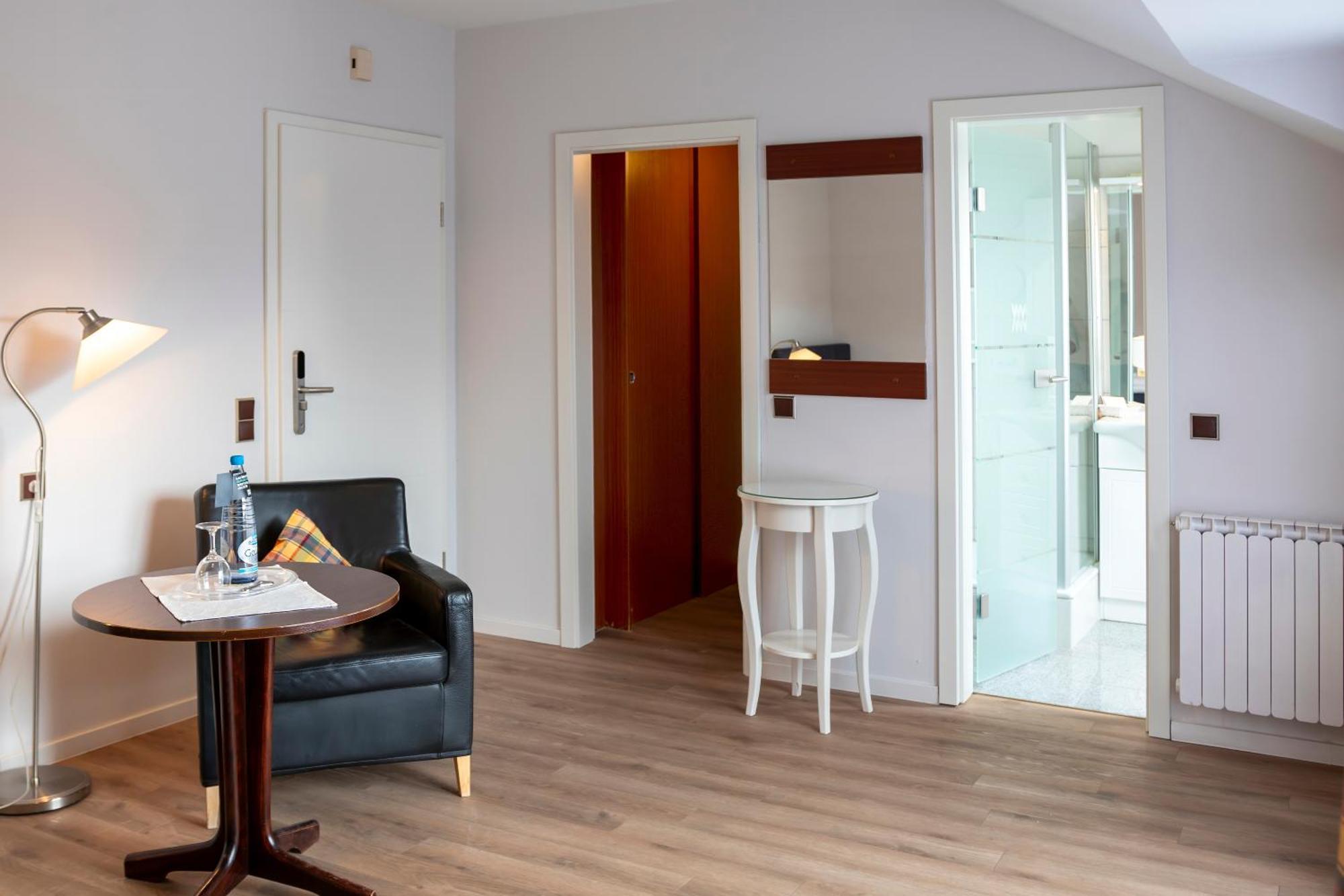 Golf- Und Wellnesshotel Amtsheide Bad Bevensen Buitenkant foto